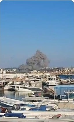 tayyar.org – بالفيديو- مشاهد توثق الغارة العنيفة من محيط آثار مدينة صور!