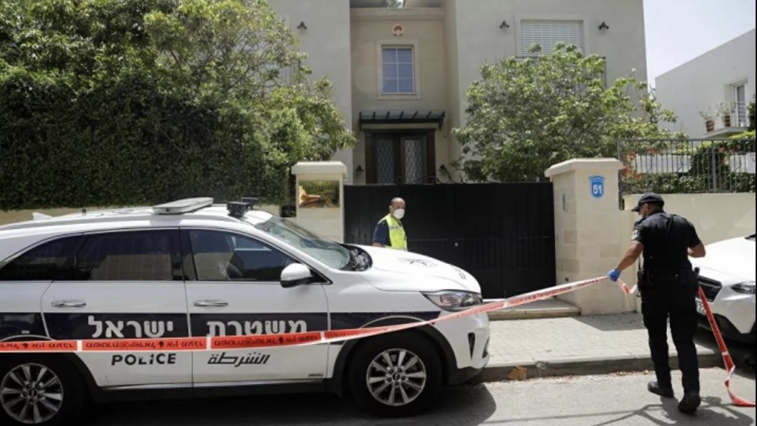جيش الاحتلال الإسرائيلي يعلن مقـتل منفذي الهجوم المسلح في منطقة كوخاف يائير