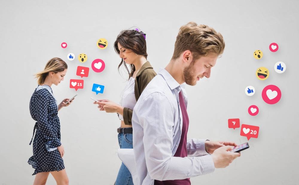 منصات صغيرة تسحب البساط من عمالقة التواصل
