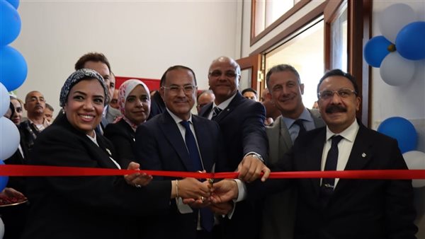 جامعة الإسكندرية تفتتح أول مركز تعليمي لتصنيع الطماطم المقشرة بمصر بتكلفة تزيد عن 1.3 مليون يورو