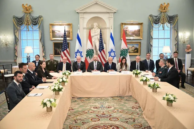 Katz: Israel to Continue Operations in Lebanon for Now Despite Ceasefire