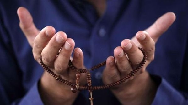ساعة الإجابة يوم الجمعة.. الدعاء لا يرد فيها
