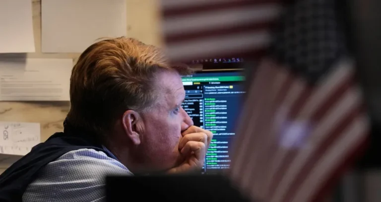 عوائد السندات الأميركية تقفز إلى أعلى مستوى في 15 شهراً بعد بيانات الوظائف