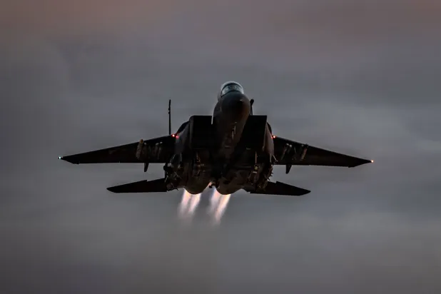 US Military Strikes Iranian Coastal Surveillance Radar as Iran Attempts to Attack Kuwait, Bahrain