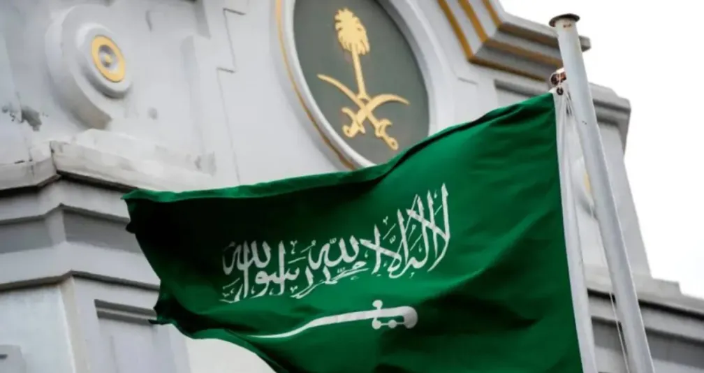 السعودية تجدد إدانتها الهجمات الإيرانية على البحرين والكويت وتحذر من تداعيات التصعيد