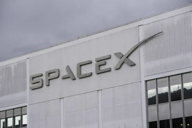 Google to Pay Musk $920 Million a Month for AI Computing Capacity