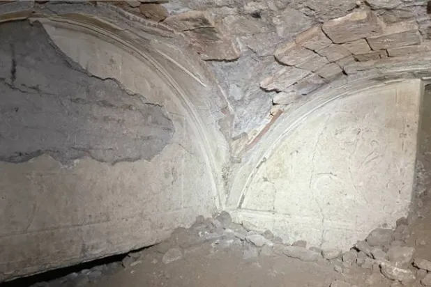 Students Discover 1,800-Year-Old Roman Villa Beneath School Gym