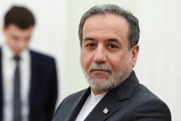 Lebanese Officials Slam Iran FM’s Remarks against Aoun, Back Negotiations