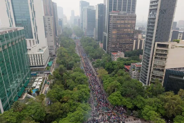Mexico City Chases World Record for Largest Mexican Wave Ahead of World Cup