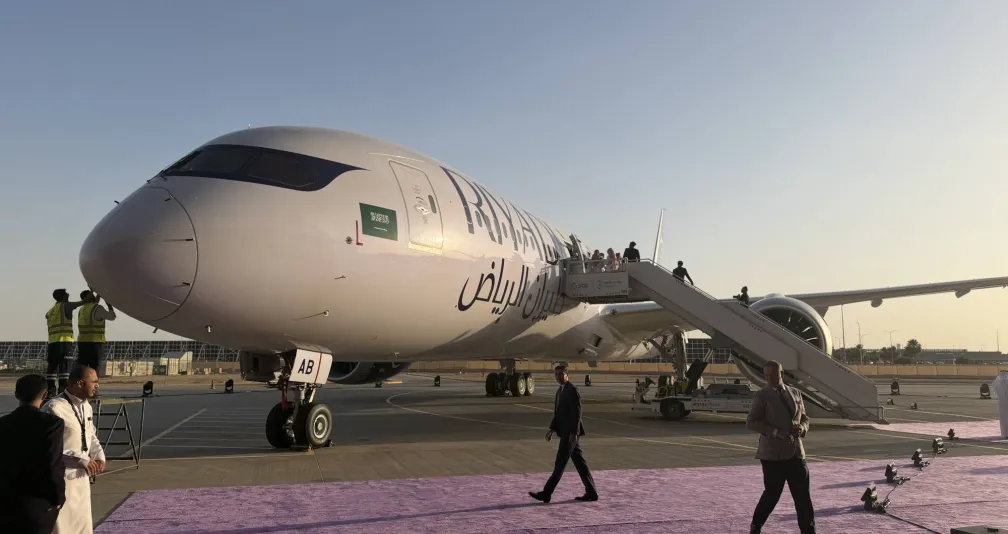 «طيران الرياض» يطرح 5 وجهات جديدة ويعجل انطلاق رحلاته إلى لندن