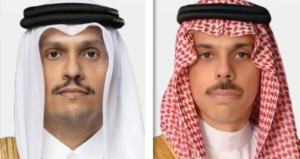 وزيرا خارجية السعودية وقطر يستعرضان جهود دعم استقرار المنطقة
