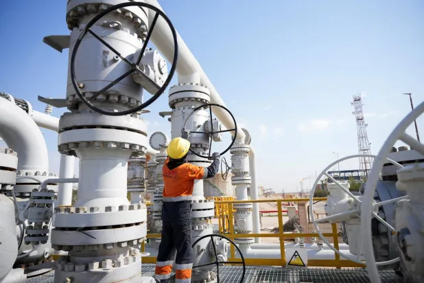 Oil Rises Slightly as Investors Await Clarity after Iran-Israel Halt Attacks