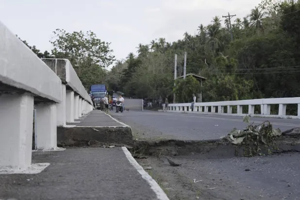 20,000 People Displaced by the Philippine Earthquake That Killed at Least 37