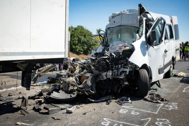 2 Collisions on Hungarian Highway Kill 8 People