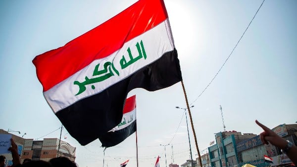 العراق ينفي سقوط طائرة مدنية داخل أجوائه