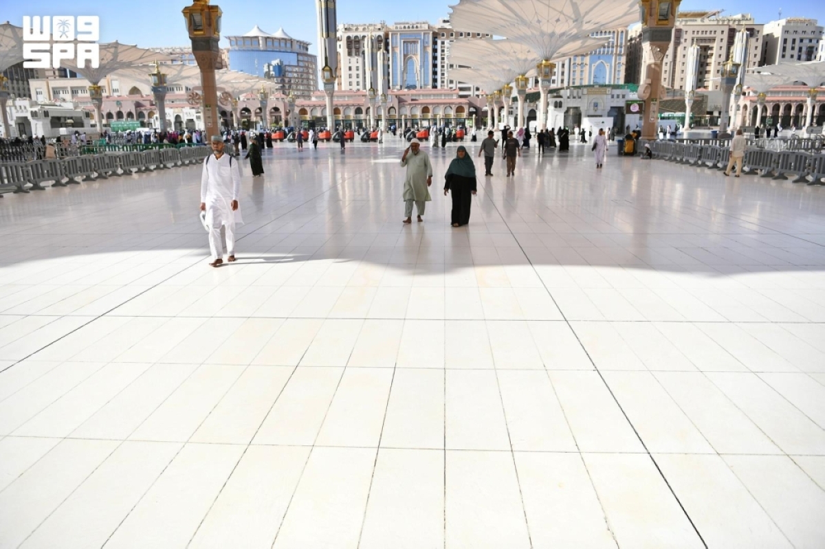 117 ألف م2 من رخام «تاسوس» تعزز منظومة التبريد بالمسجد النبوي