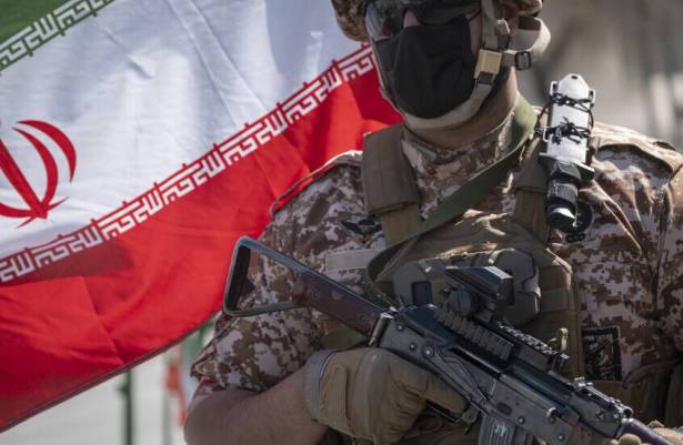 الحرس الثوري يكشف عن سبب الضربات الـ”دقيقة” على الكويت