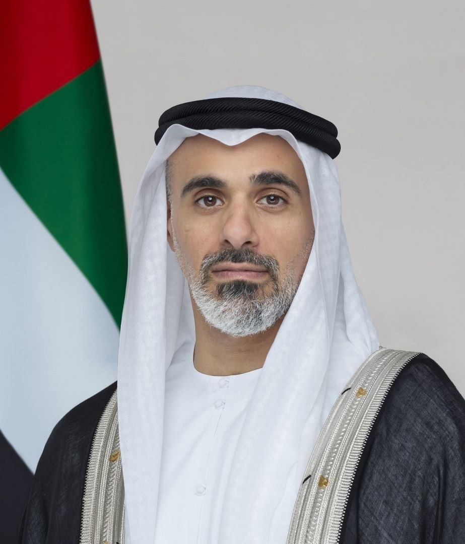 خالد بن محمد بن زايد يصدر قرارا بتعيين محمد بن حمدان بن زايد وكيلا لديوان ممثل الحاكم في منطقة العين