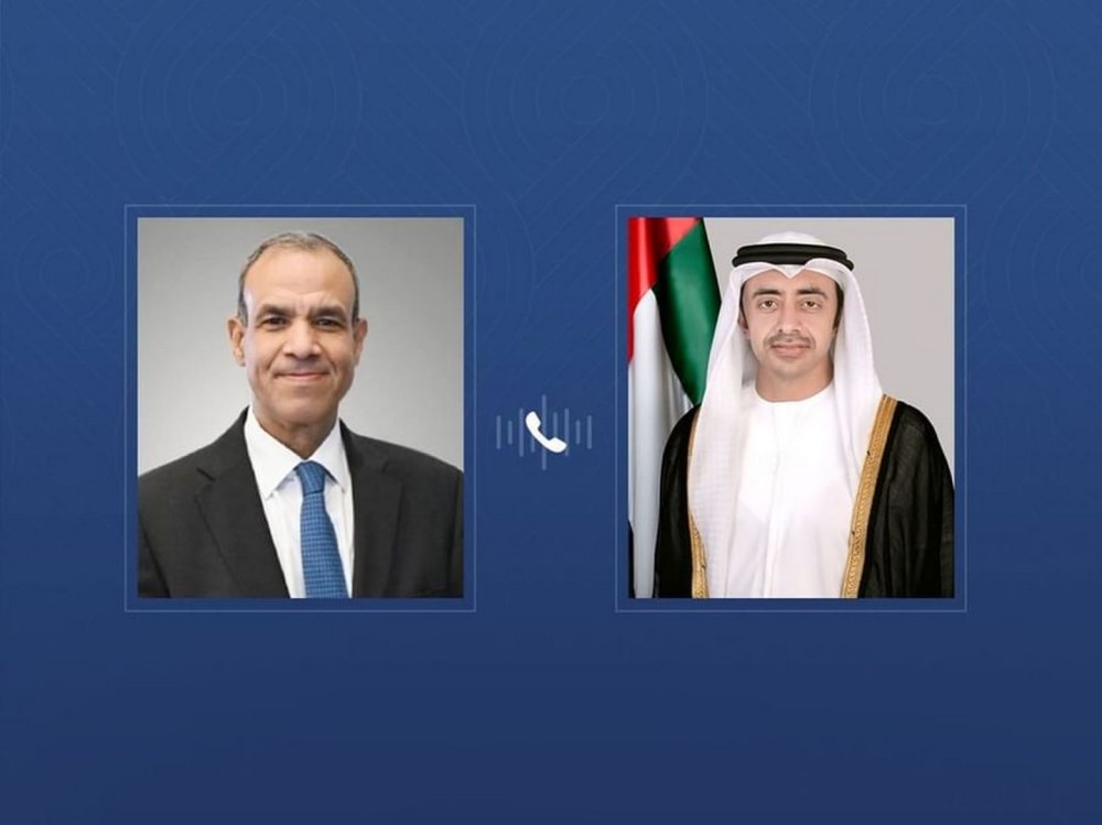 عبدالله بن زايد ووزير الخارجية المصري يبحثان هاتفياً العلاقات الأخوية وتطورات الأوضاع الإقليمية