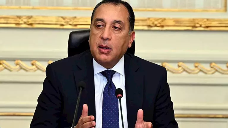 استعدادًا للصيف.. مدبولي: الحكومة تؤمن احتياجات الغاز للحفاظ على استقرار الكهرباء