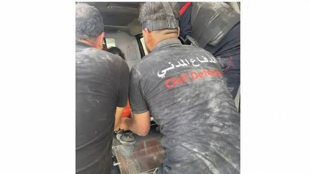 الدفاع المدني: إخماد حريق وسحب 5 جرحى إثر غارة استهدفت صور