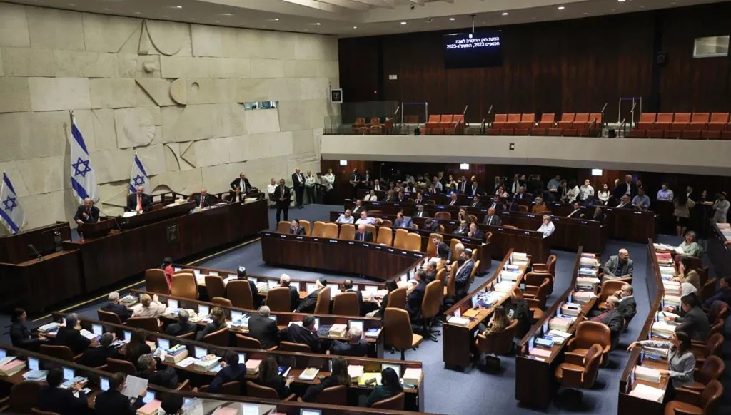محاولة جديدة في الكنيست لإعفاء اليهود المتشددين من الخدمة العسكرية