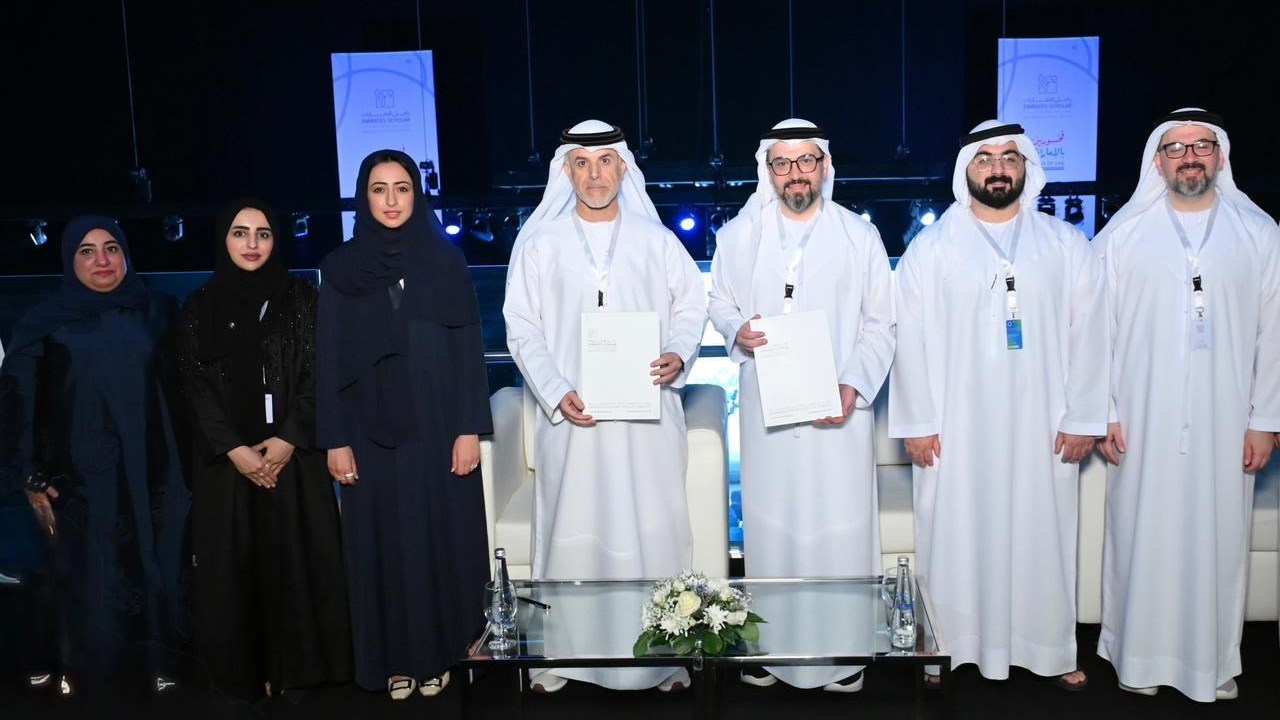 تعاون بين «الإمارات لرعاية الموهوبين» و«باحثي الإمارات»