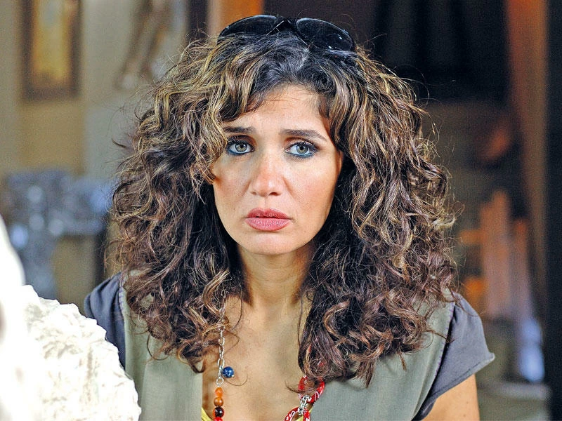 أجرت عملية لإعادة تشكيل الوجه.. غاده عادل: كدت أن اعتزل بسبب «الفيلر»