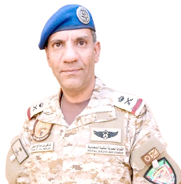«الدفاع»: خلل فني غيّر مسار صاروخ باليستي.. ولا صحة لاستهداف قاعدة الأمير سلطان