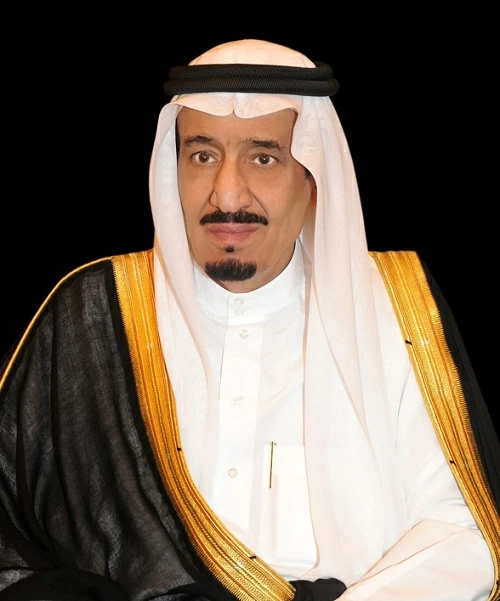 خادم الحرمين الشريفين يأمر بترقية وتعيين 212 قاضياً بوزارة العدل