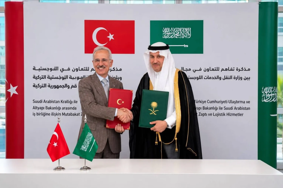 Saudi Arabia, Türkiye sign railway deal