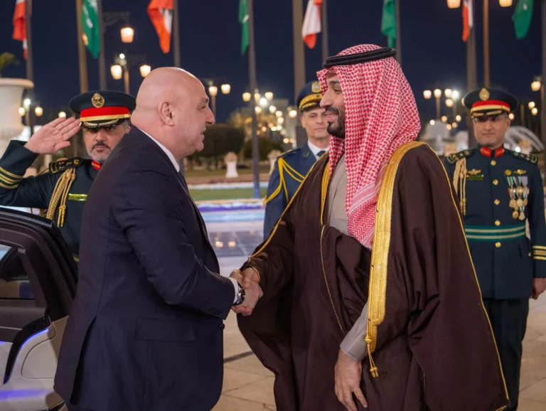 الرئيس اللبناني لولي العهد: شكراً.. قراركم يعزز التعافي الاقتصادي لبلادنا