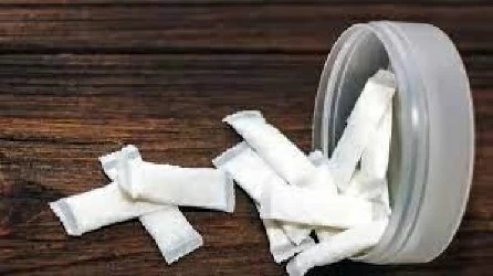 %37 جربوا أكياس النيكوتين.. دراسة سعودية تحذّر من منتج صامت بين الشباب