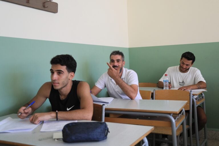 الامتحانات الرسمية: الانقسام حول الإلغاء يشتدّ