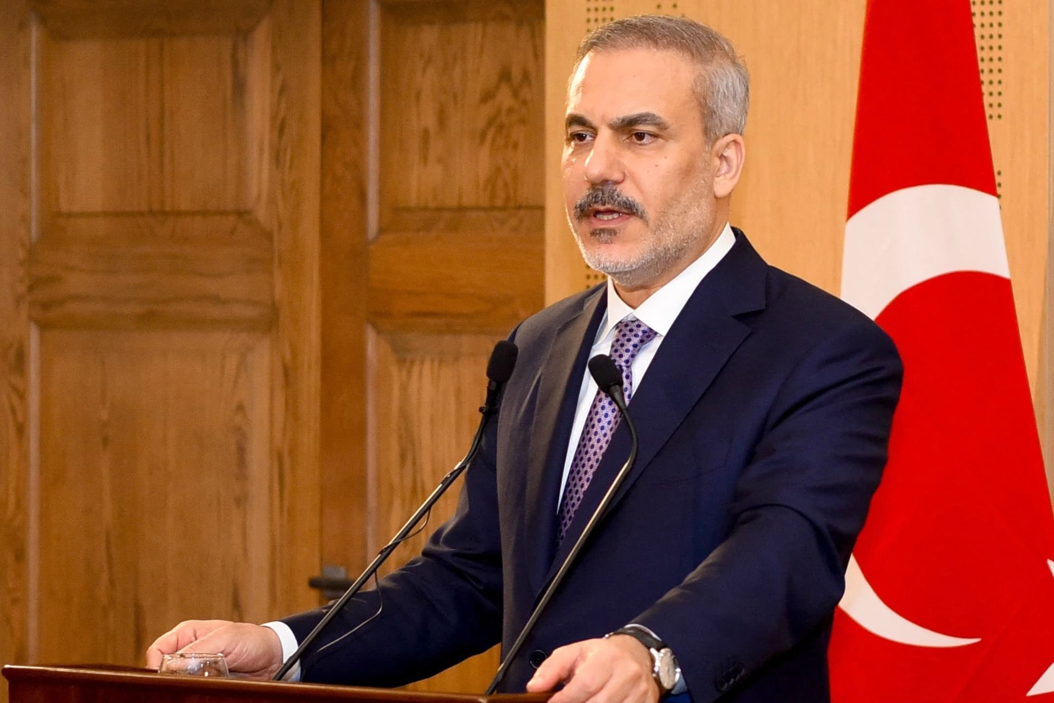 فيدان يحذّر من استمرار الحروب الإسرائيلية في المنطقة: محاولة لعرقلة حل الدولتين