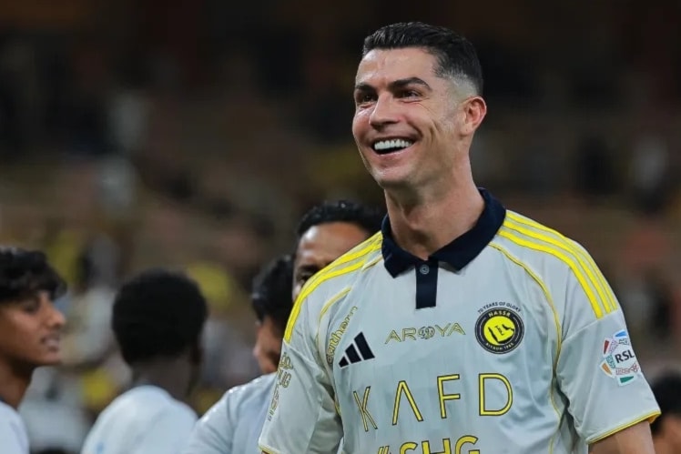 الدوري السعودي حاضر في «المونديال»… و «بريميرليغ» يُهيمن على البطولة
