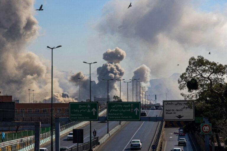 الخارجية الإيرانية: الجهود الدبلوماسية “تضررت” بعد الضربات الجوية الأمريكية