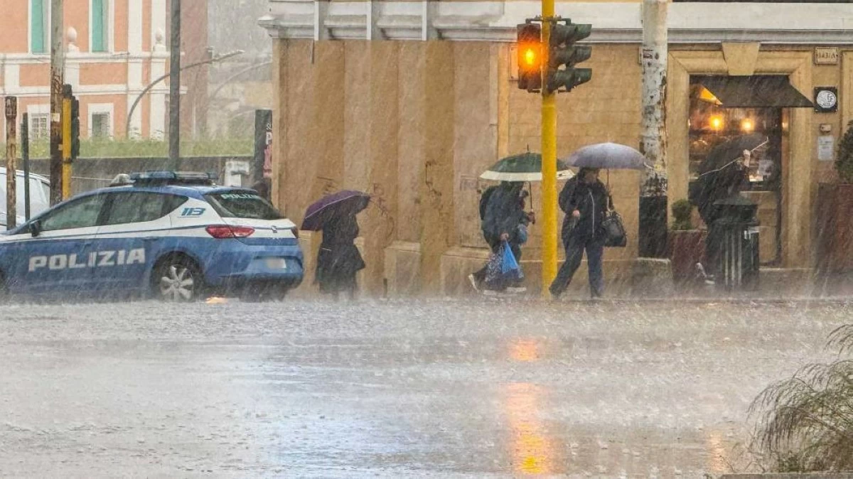 Flooding, traffic disruptions hit Rome after tornado