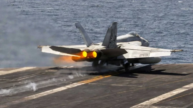 US launches airstrike on Iran after helicopter loss, Iran fires missiles at air base hosting US forces in Jordan