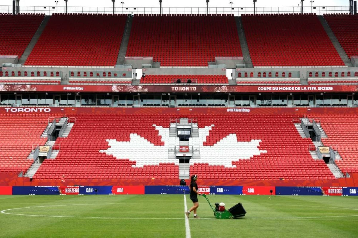 Canada’s World Cup dreams face first test as injury-hit hosts meet Bosnia
