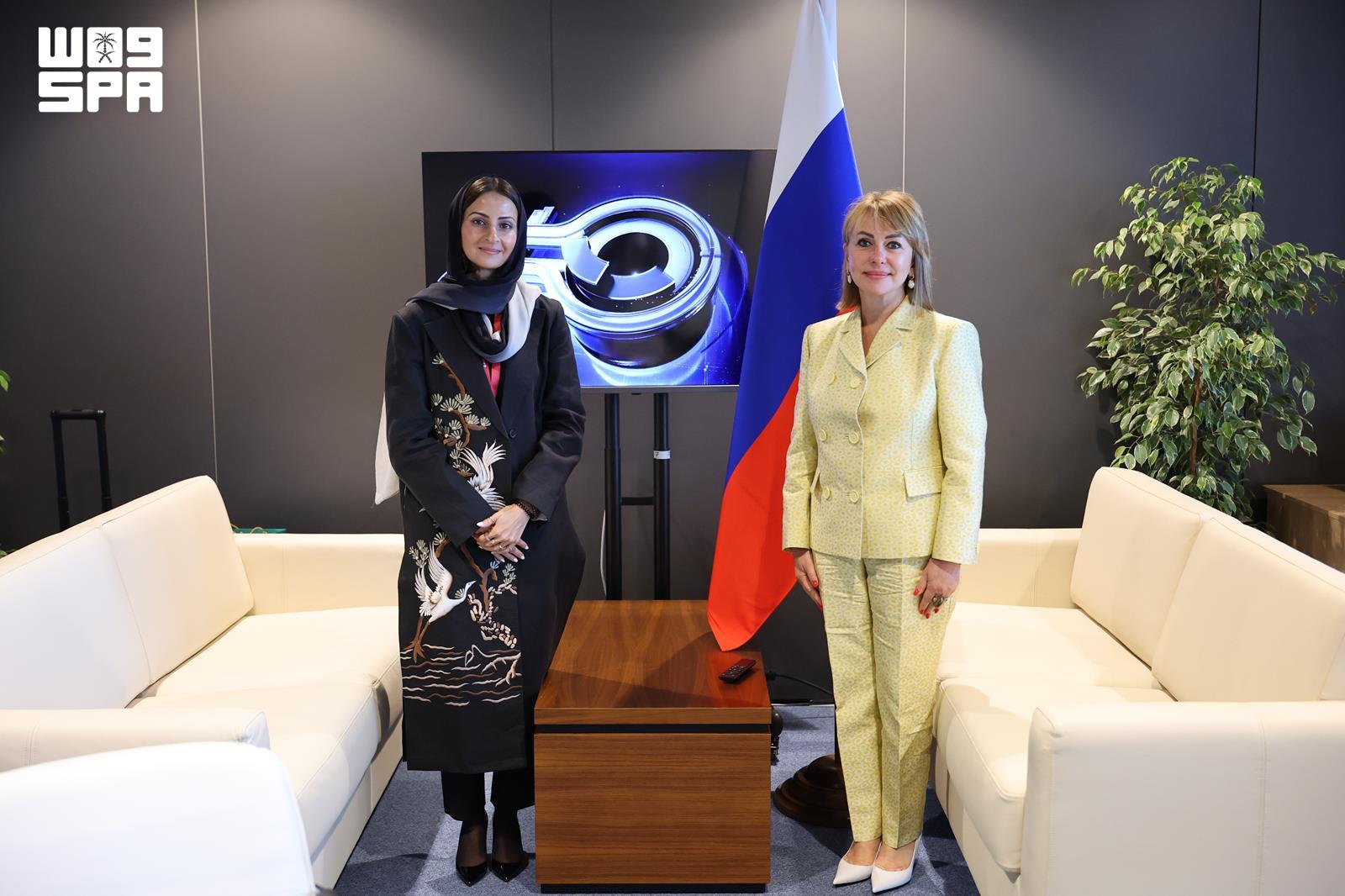 الأميرة سارة بنت بندر تبحث مع وزيرة الزراعة الروسية التوجهات الإستراتيجية لمجلس التمور