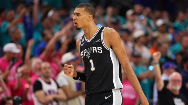 سبيرز يقلّص الفارق أمام نيكس في نهائي الـNBA