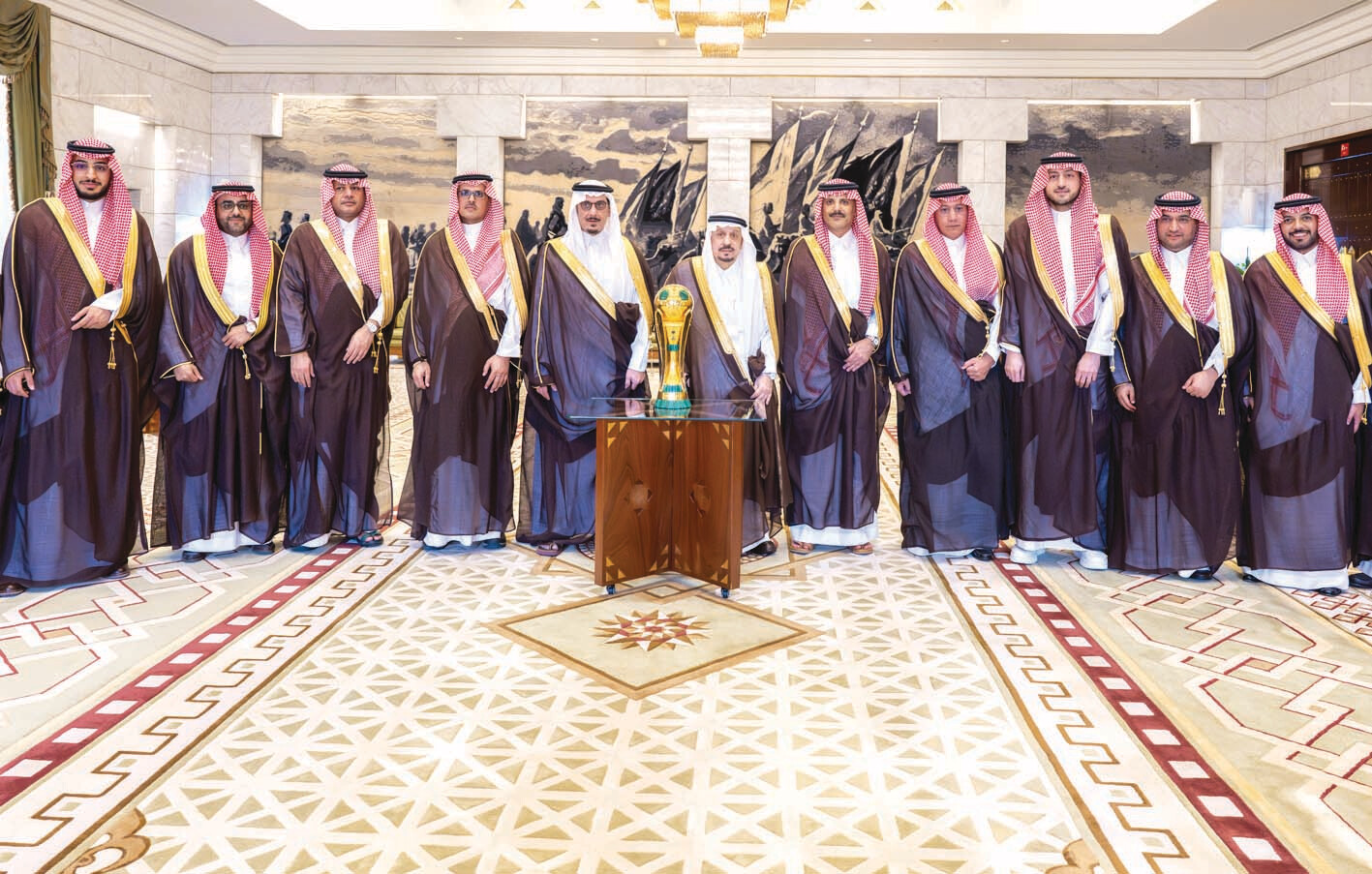 أمير منطقة الرياض يستقبل الهلال