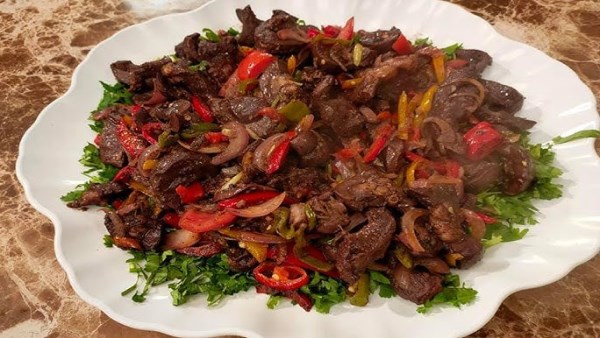 طريقة عمل القلب المشوّح.. أكلة شعبية بطعم مميز وسهلة التحضير