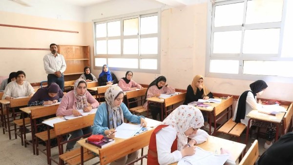 921 ألف طالب سيؤدون امتحانات الثانوية العامة.. و15% أسئلة مقالية