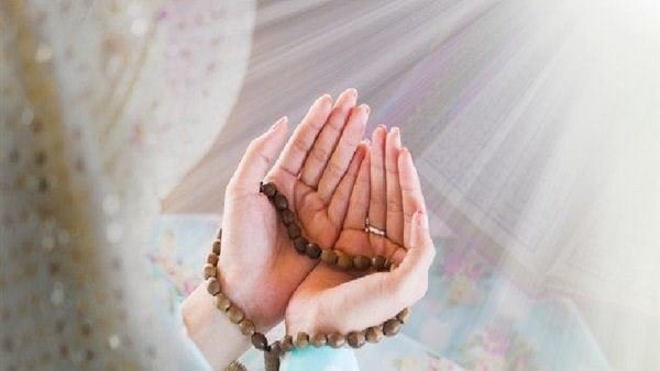 دعاء الجمعة الأخيرة من ذى الحجة..كلمات تجمع لك خيرى الدنيا والآخرة فاغتنمها
