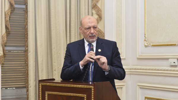 حزب المصريين: توجيهات الرئيس السيسي بشأن الحوكمة والإصلاح الإداري تؤسس لدولة الكفاءة والشفافية