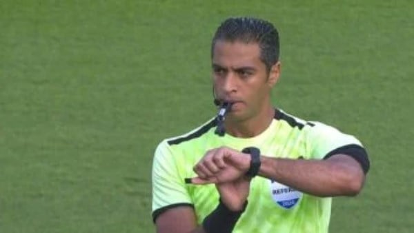 أمين عمر يسجل ظهوره الأول في كأس العالم 2026 بقيادة مباراة كوريا الجنوبية والتشيك