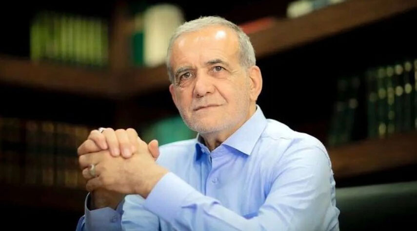 الرئيس الايراني: لم نترك الميدان ولا طاولة المفاوضات