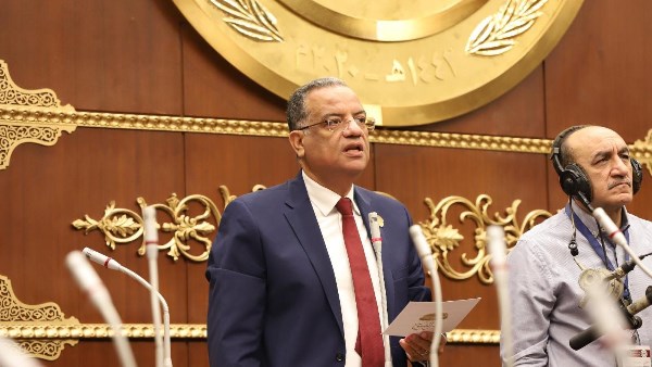 “الجبهة الوطنية” يوافق على خطة التنمية للعام المالي الجديد.. ويطالب بخطة للصادرات وأخرى للتدريب لتصدير العمالة المصرية